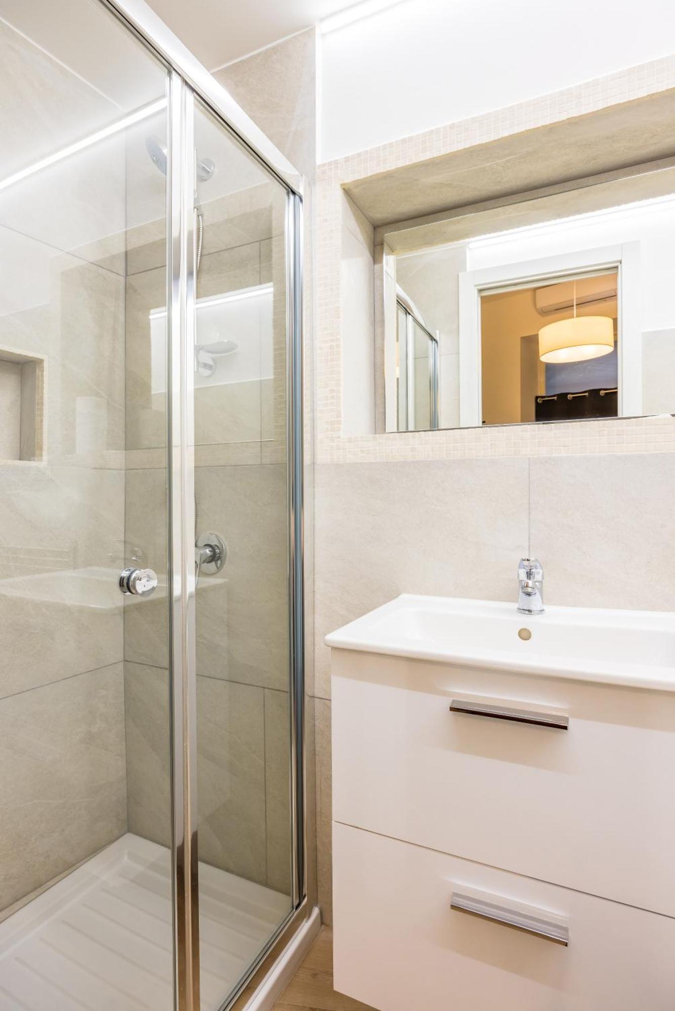 Lioy 25 By Napoliapartments Exteriér fotografie